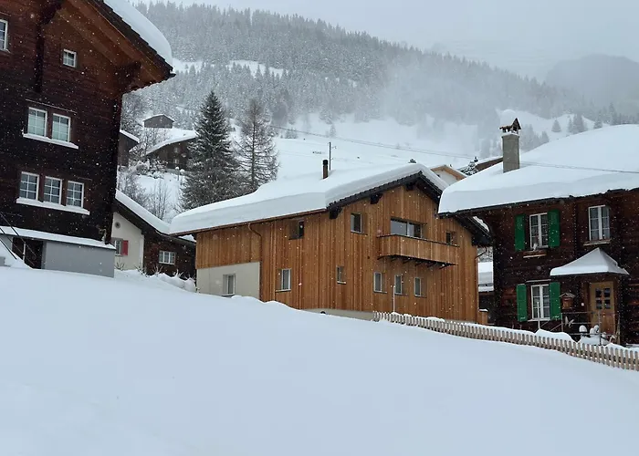 Yeti Lodge